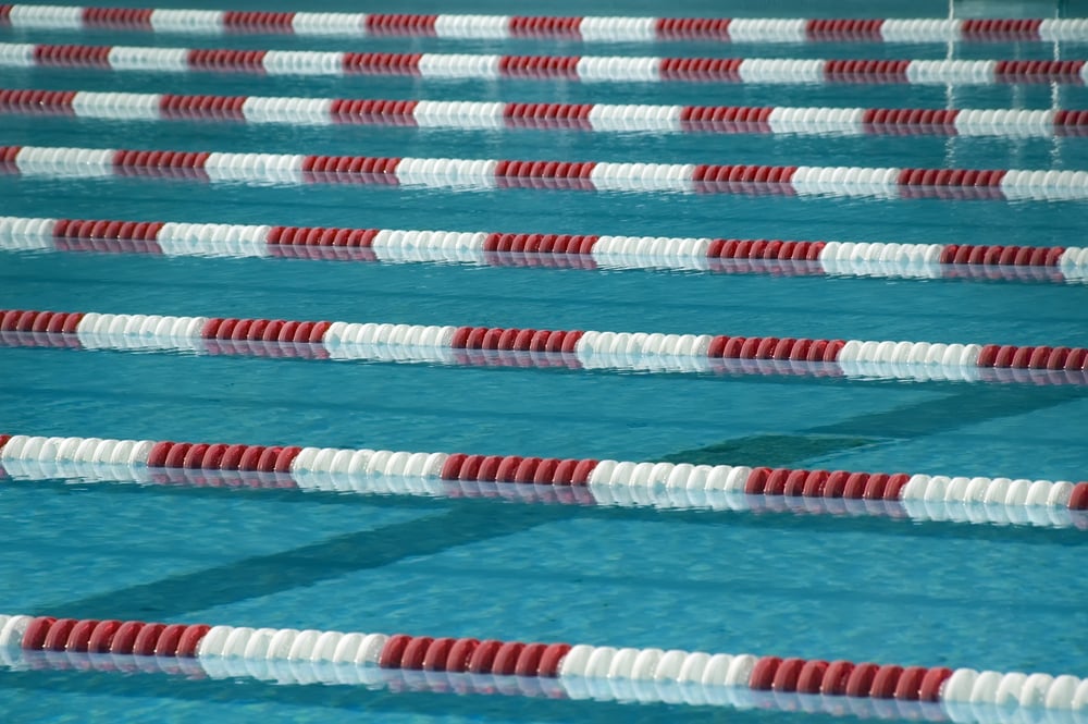 swimming lane ropes